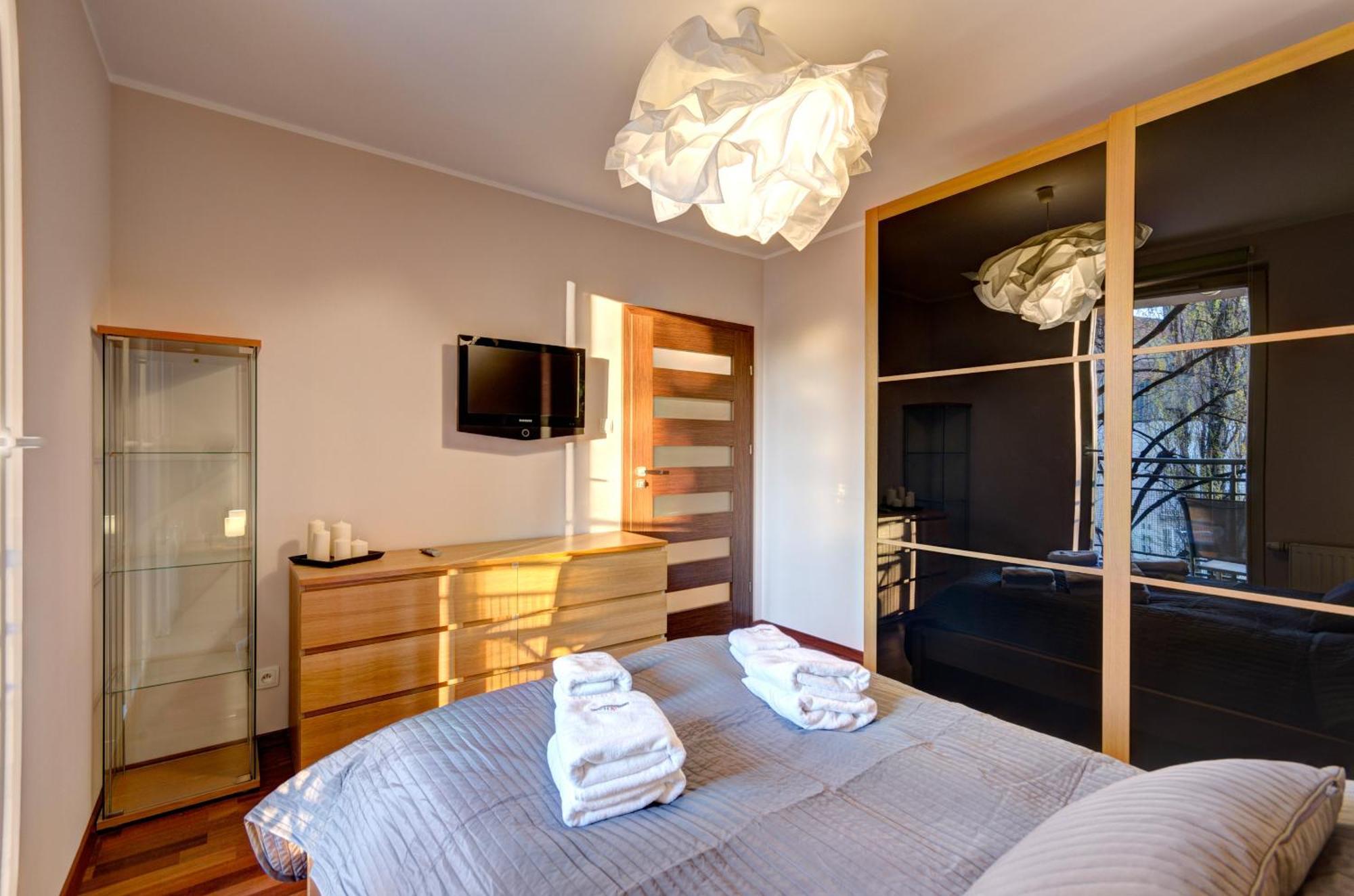 Dom & House - Apartamenty Kamienice Nad Motlawa 格但斯克 外观 照片