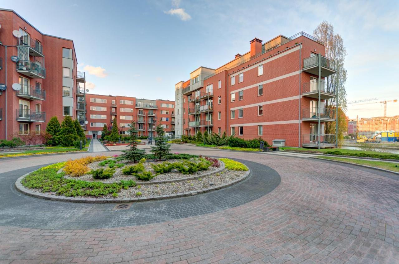 Dom & House - Apartamenty Kamienice Nad Motlawa 格但斯克 外观 照片
